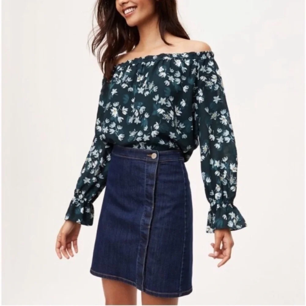 LOFT Denim Wrap Side Button Jean Skirt Sz 2 - Picture 2 of 11